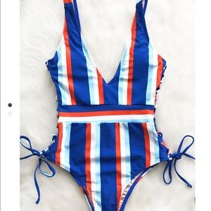 Cupshe one piece swimwear